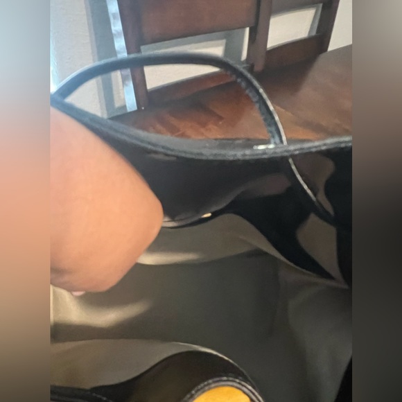 MARIO VALENTINO MALANO BUCKET/Crossbody - Picture 5 of 10